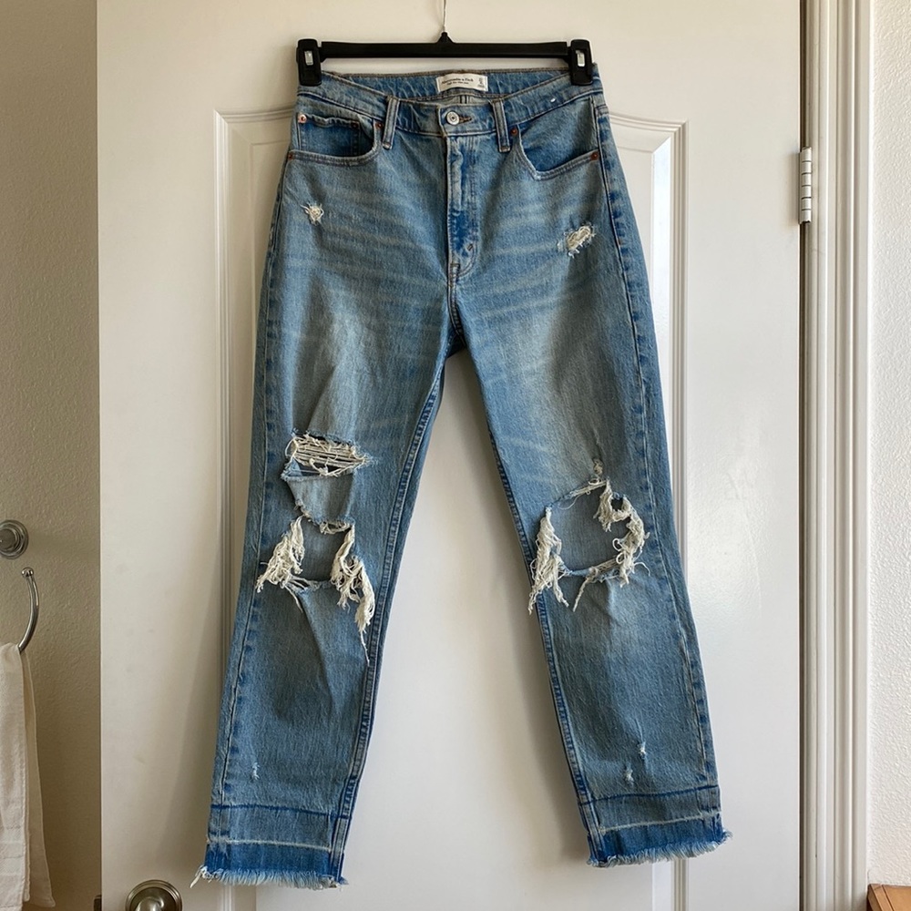 Abercrombie High Rise Mom Jeans